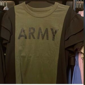 ARMY MED WOMENS UP CYCLED RUFFLED SHORT SLEEVE GRAPHIC TEE NWOT OLIVE/BLK